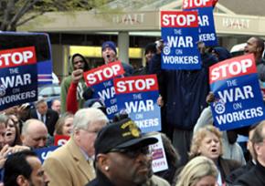 Hundreds of workers rally against the Washington, D.C.-area supermarket chain Giant Food